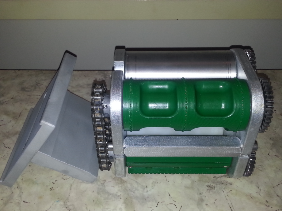 Tecna Saima RS81 - Stampo per raviolatrice a doppia sfoglia formato quadrato mm. 70